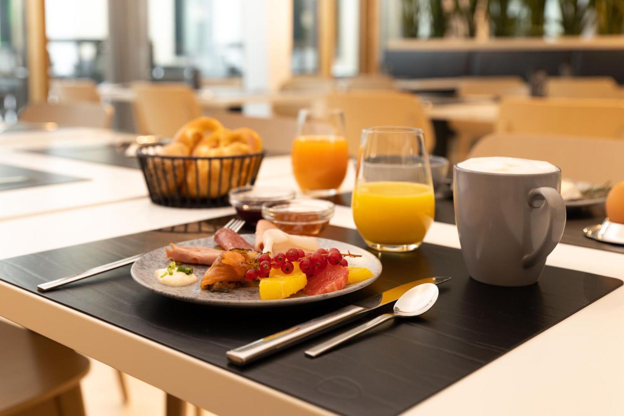 Dekra Congresshotel Wart Altensteig Luaran gambar