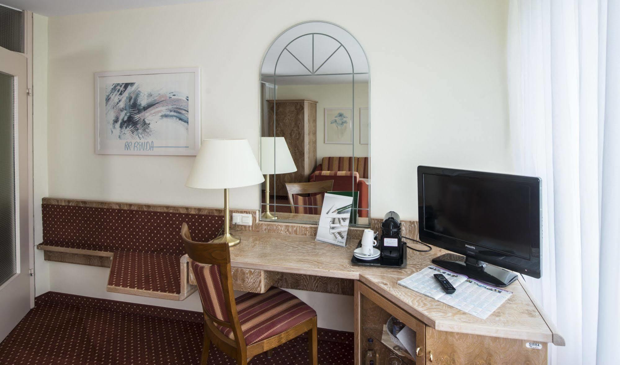 Dekra Congresshotel Wart Altensteig Luaran gambar